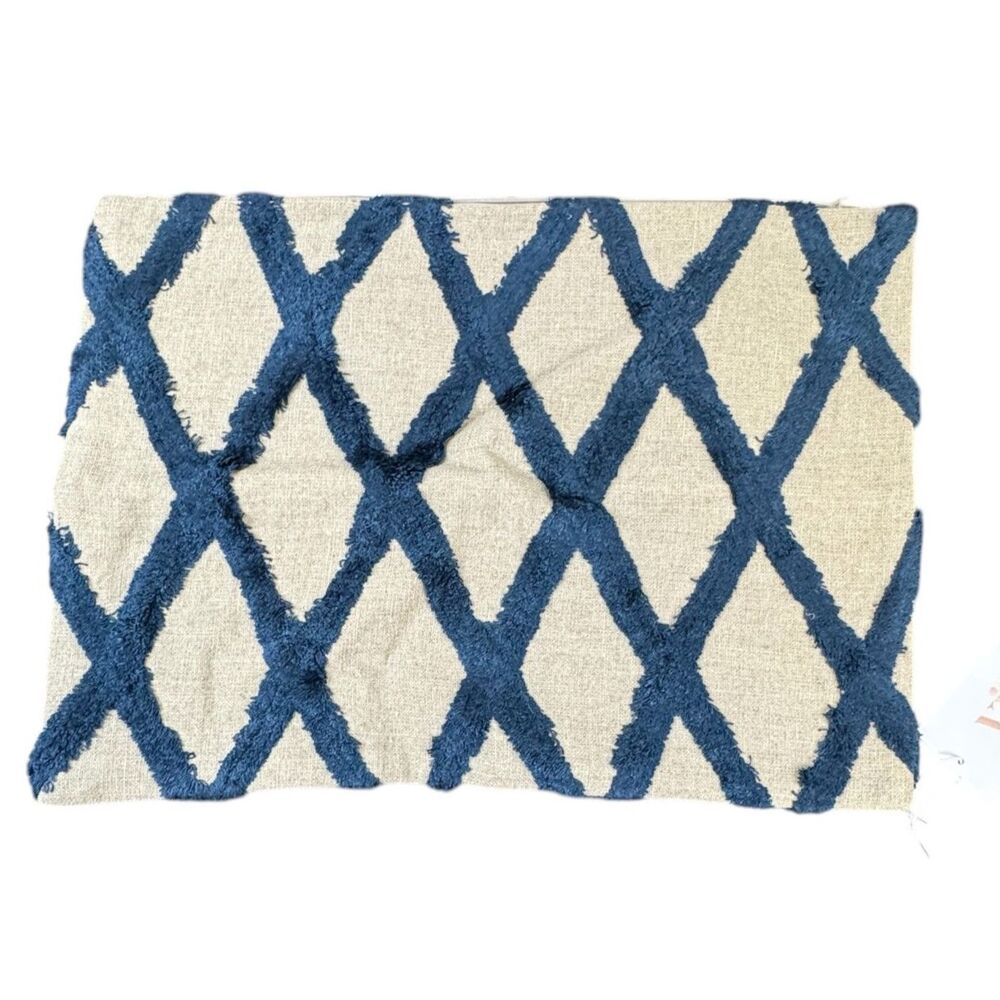 Villa by Classic Home DV Caro Diamond Texture Lumbar Pillow Cover Linen NEW Blue